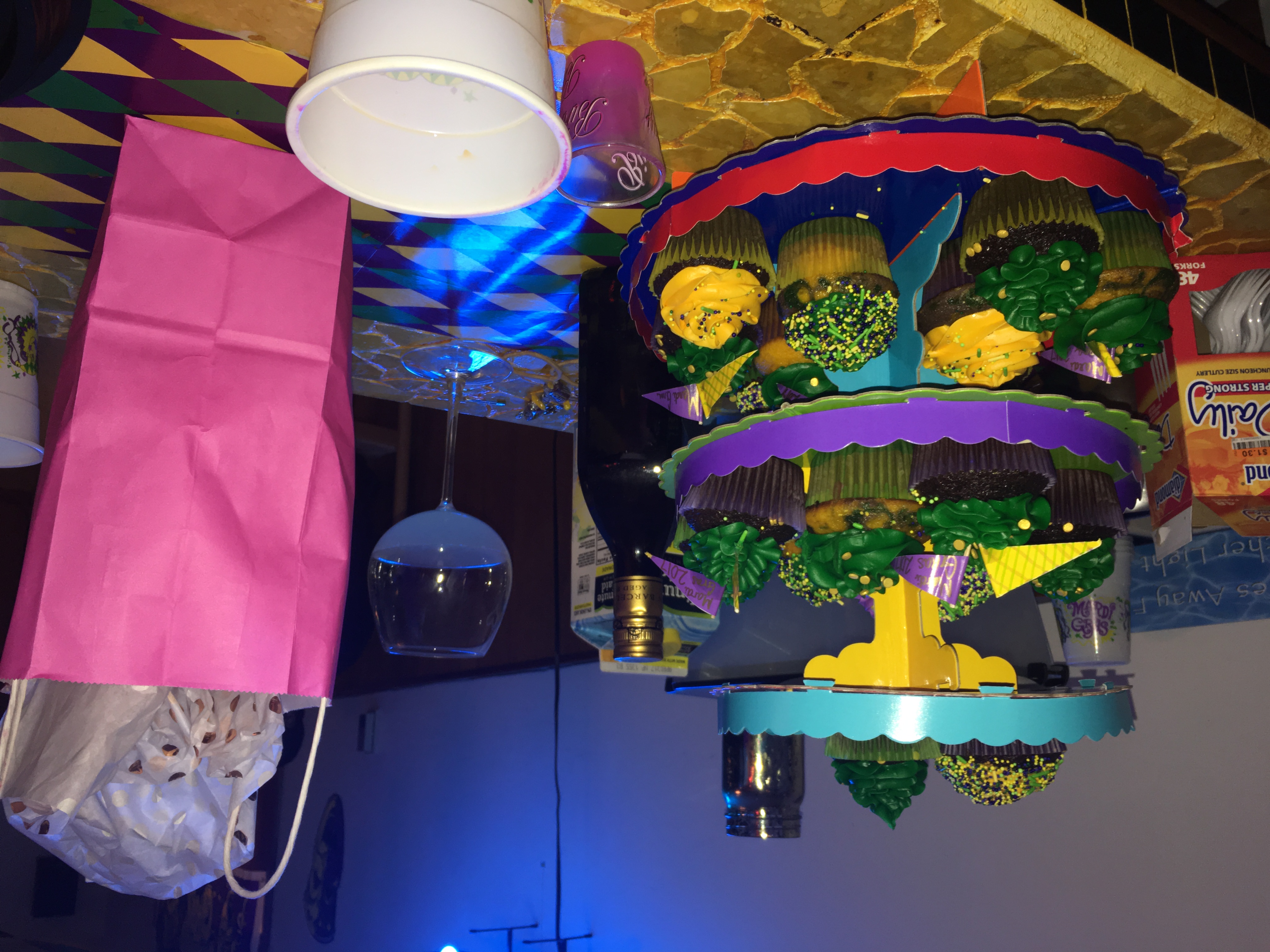 Image #5 from Vivian